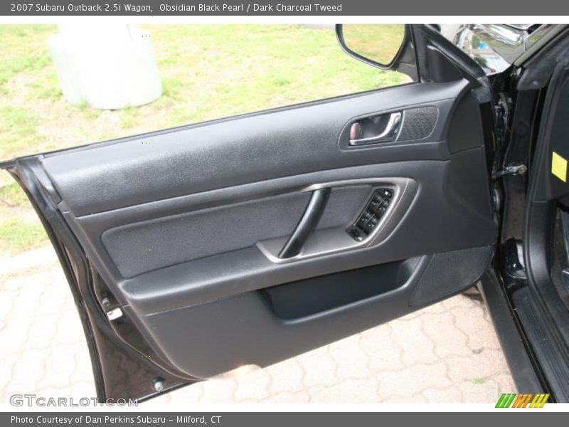 Obsidian Black Pearl / Dark Charcoal Tweed 2007 Subaru Outback 2.5i Wagon