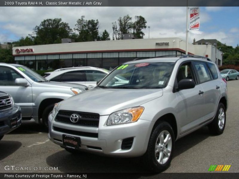 Classic Silver Metallic / Ash Gray 2009 Toyota RAV4 I4