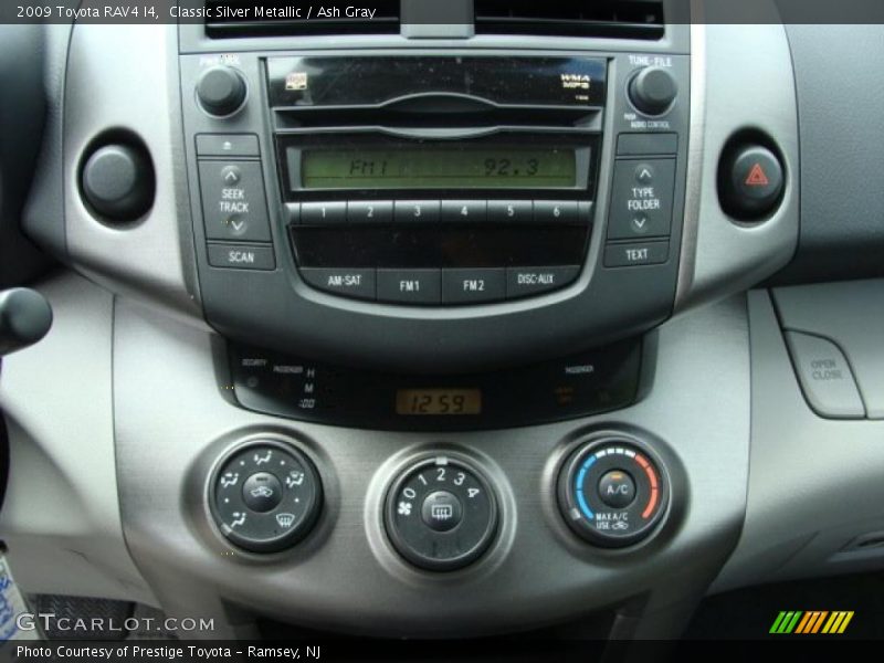 Classic Silver Metallic / Ash Gray 2009 Toyota RAV4 I4