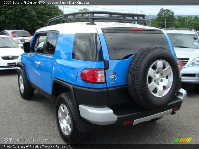 Voodoo Blue / Dark Charcoal 2007 Toyota FJ Cruiser 4WD