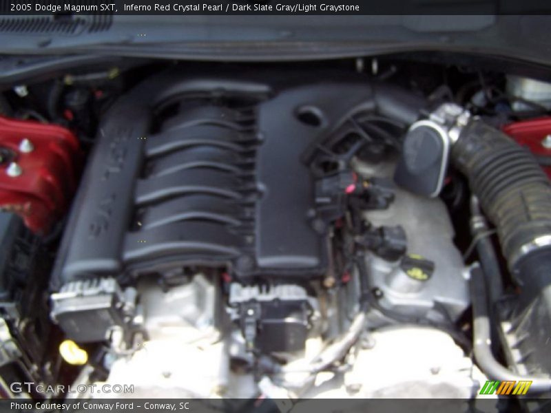 Inferno Red Crystal Pearl / Dark Slate Gray/Light Graystone 2005 Dodge Magnum SXT