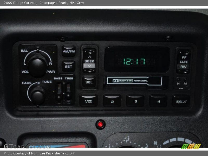 Champagne Pearl / Mist Grey 2000 Dodge Caravan