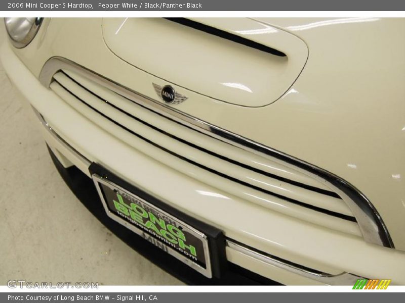 Pepper White / Black/Panther Black 2006 Mini Cooper S Hardtop