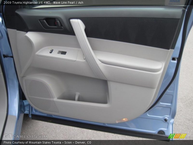 Wave Line Pearl / Ash 2009 Toyota Highlander V6 4WD