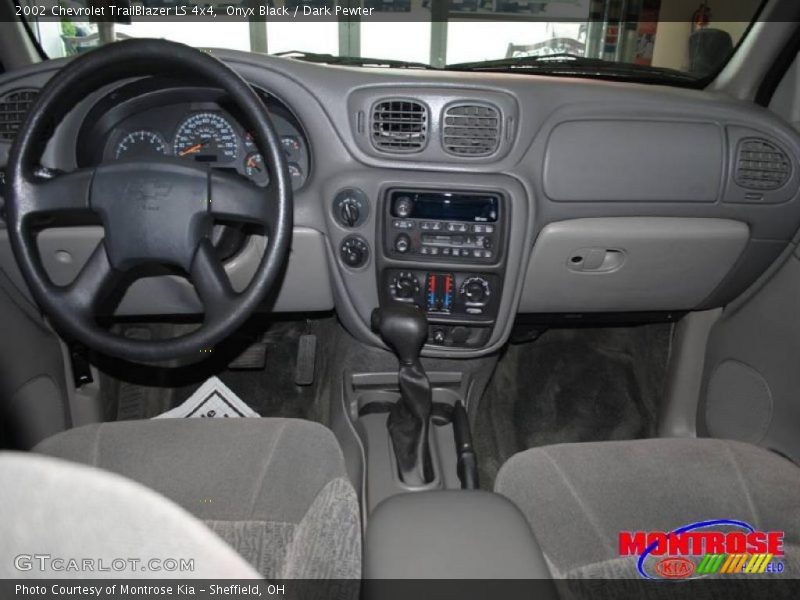Onyx Black / Dark Pewter 2002 Chevrolet TrailBlazer LS 4x4