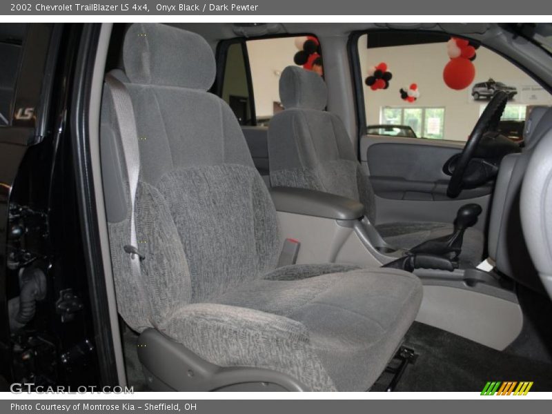 Onyx Black / Dark Pewter 2002 Chevrolet TrailBlazer LS 4x4