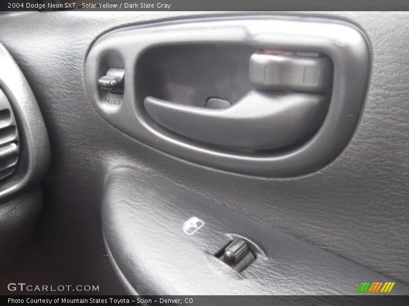 Solar Yellow / Dark Slate Gray 2004 Dodge Neon SXT