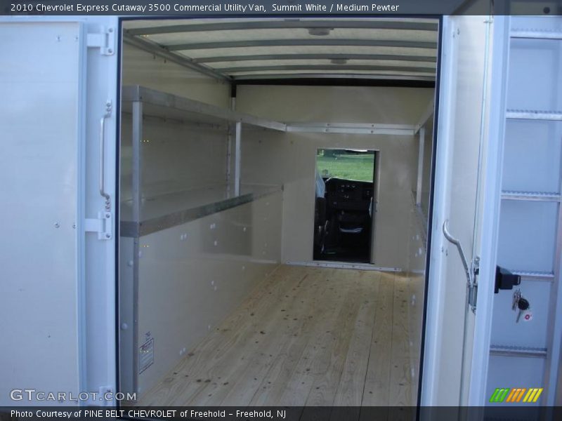 Summit White / Medium Pewter 2010 Chevrolet Express Cutaway 3500 Commercial Utility Van