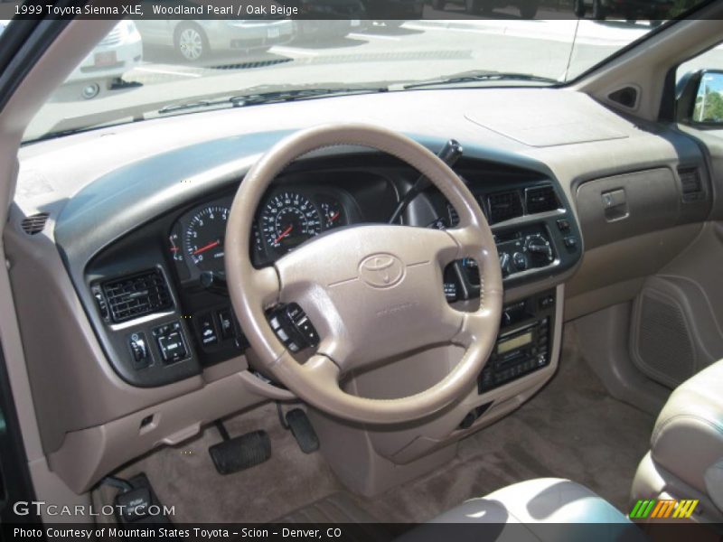 Woodland Pearl / Oak Beige 1999 Toyota Sienna XLE