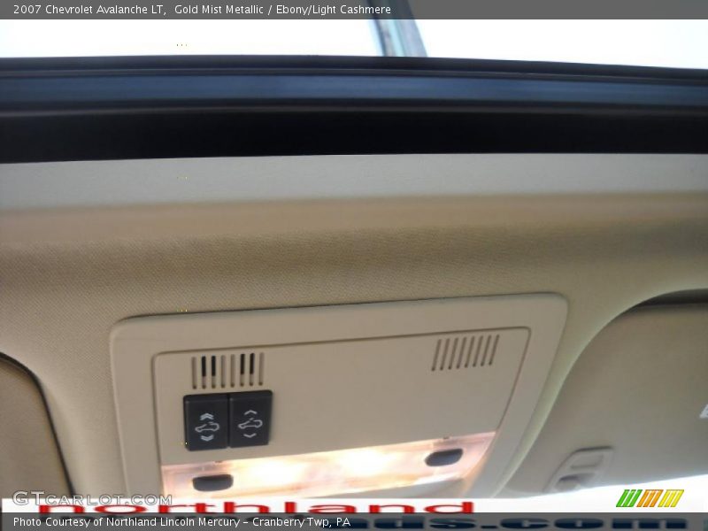 Gold Mist Metallic / Ebony/Light Cashmere 2007 Chevrolet Avalanche LT