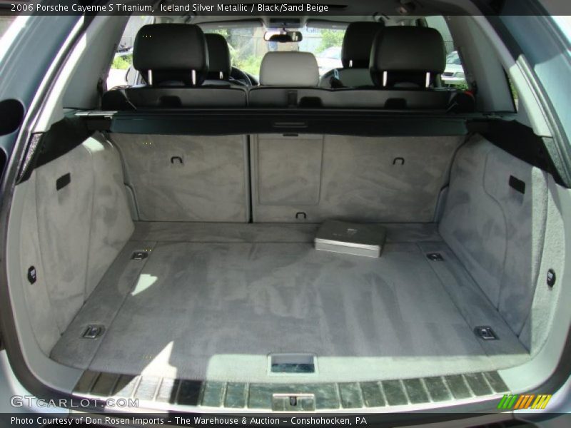 Iceland Silver Metallic / Black/Sand Beige 2006 Porsche Cayenne S Titanium
