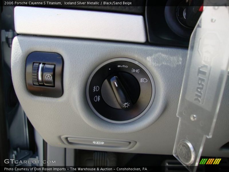 Iceland Silver Metallic / Black/Sand Beige 2006 Porsche Cayenne S Titanium