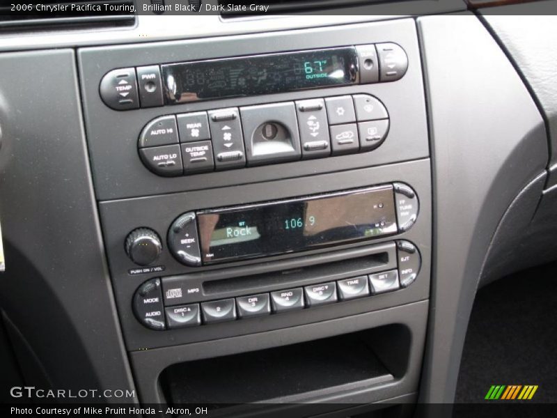 Brilliant Black / Dark Slate Gray 2006 Chrysler Pacifica Touring