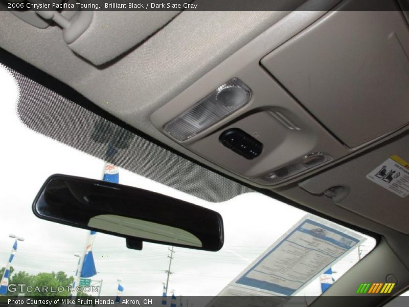 Brilliant Black / Dark Slate Gray 2006 Chrysler Pacifica Touring