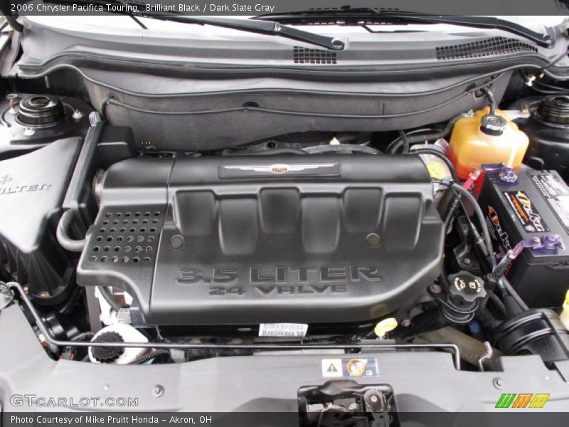 Brilliant Black / Dark Slate Gray 2006 Chrysler Pacifica Touring