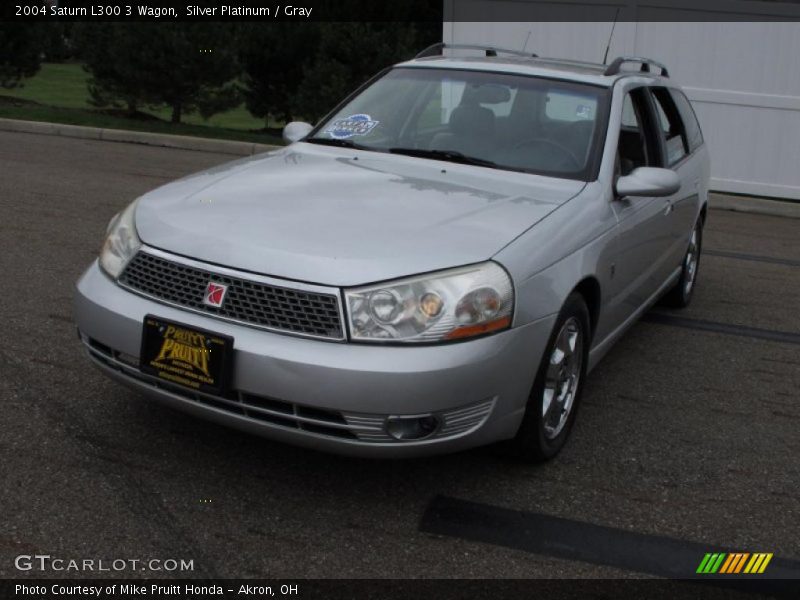 Silver Platinum / Gray 2004 Saturn L300 3 Wagon