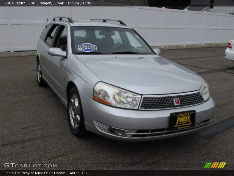Silver Platinum / Gray 2004 Saturn L300 3 Wagon