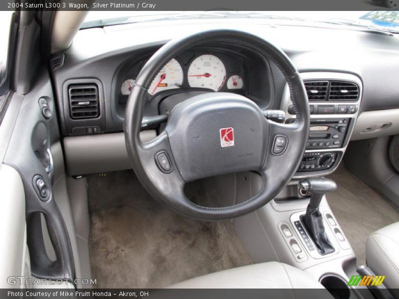 Silver Platinum / Gray 2004 Saturn L300 3 Wagon