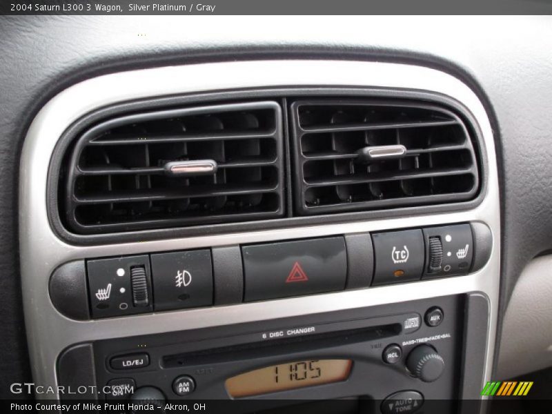Silver Platinum / Gray 2004 Saturn L300 3 Wagon