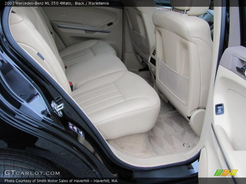 Black / Macadamia 2007 Mercedes-Benz ML 350 4Matic