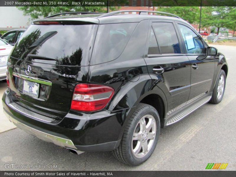 Black / Macadamia 2007 Mercedes-Benz ML 350 4Matic