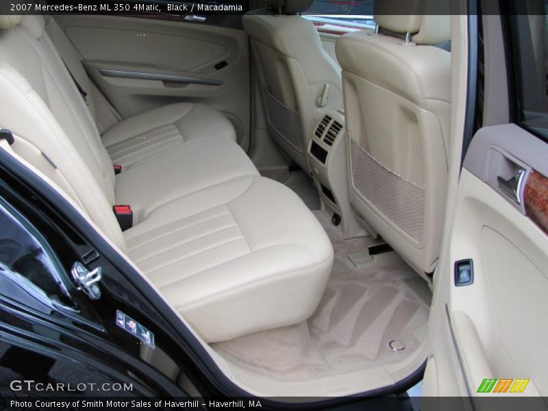 Black / Macadamia 2007 Mercedes-Benz ML 350 4Matic