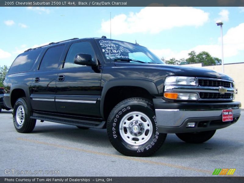 Black / Gray/Dark Charcoal 2005 Chevrolet Suburban 2500 LT 4x4