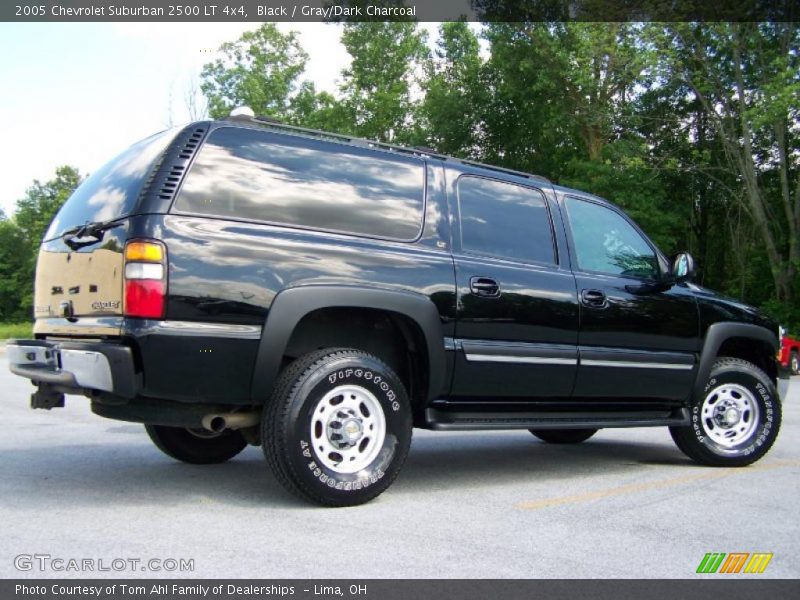 Black / Gray/Dark Charcoal 2005 Chevrolet Suburban 2500 LT 4x4