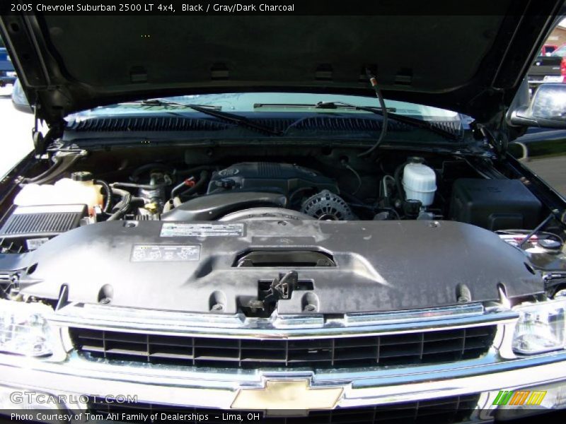Black / Gray/Dark Charcoal 2005 Chevrolet Suburban 2500 LT 4x4