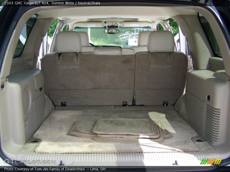 Summit White / Neutral/Shale 2003 GMC Yukon SLT 4x4