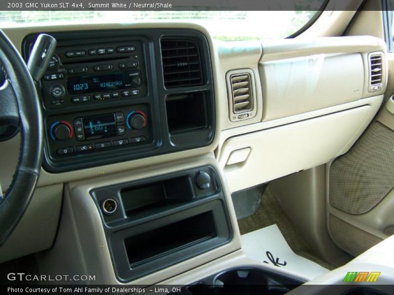 Summit White / Neutral/Shale 2003 GMC Yukon SLT 4x4