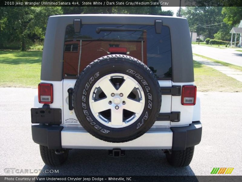 Stone White / Dark Slate Gray/Medium Slate Gray 2010 Jeep Wrangler Unlimited Sahara 4x4