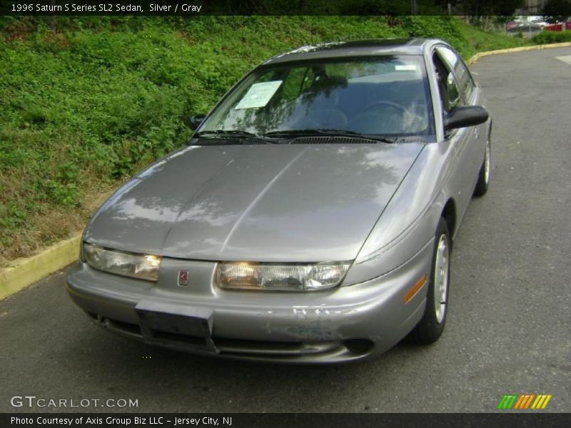 Silver / Gray 1996 Saturn S Series SL2 Sedan