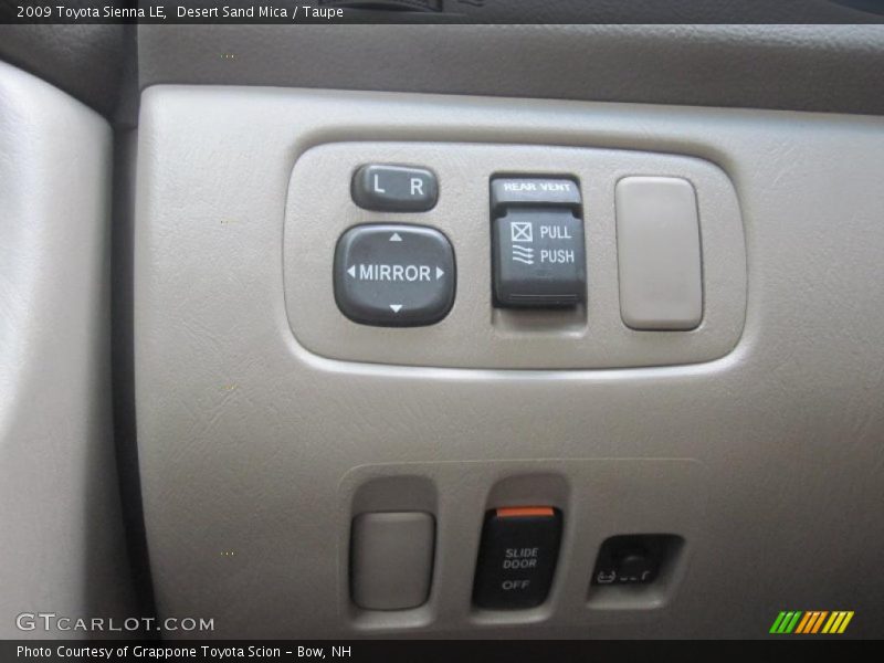 Desert Sand Mica / Taupe 2009 Toyota Sienna LE