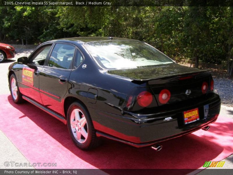 Black / Medium Gray 2005 Chevrolet Impala SS Supercharged