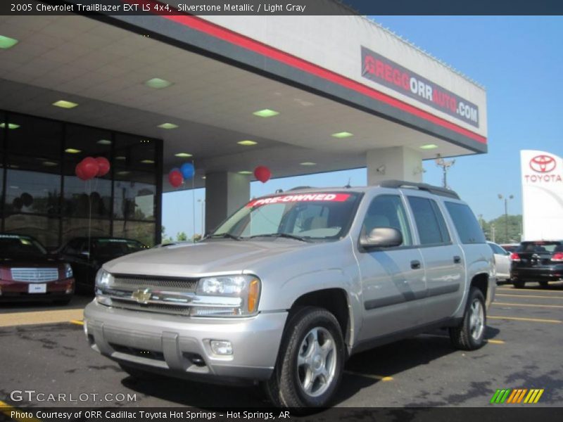 Silverstone Metallic / Light Gray 2005 Chevrolet TrailBlazer EXT LS 4x4
