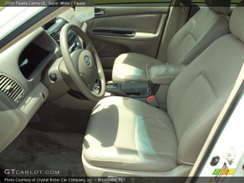 Super White / Taupe 2006 Toyota Camry LE