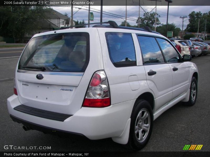Aspen White / Graphite Gray 2006 Subaru Forester 2.5 X