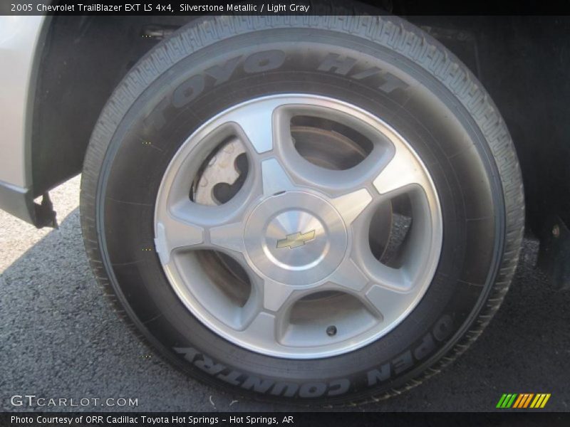 Silverstone Metallic / Light Gray 2005 Chevrolet TrailBlazer EXT LS 4x4