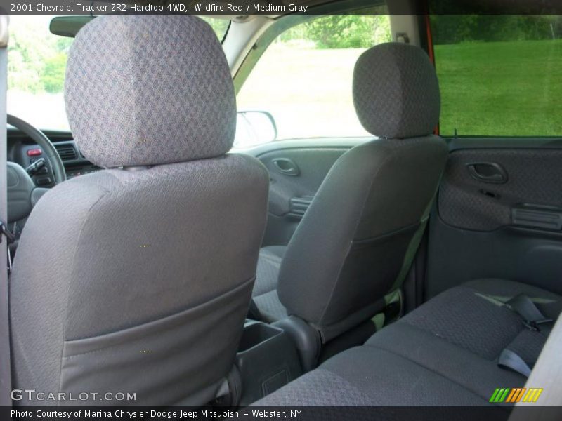 Wildfire Red / Medium Gray 2001 Chevrolet Tracker ZR2 Hardtop 4WD
