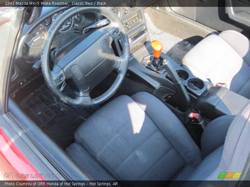 Classic Red / Black 1992 Mazda MX-5 Miata Roadster
