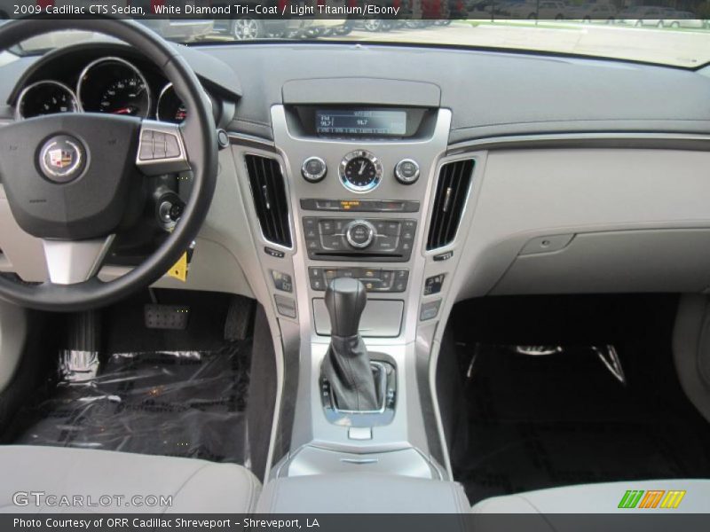 White Diamond Tri-Coat / Light Titanium/Ebony 2009 Cadillac CTS Sedan
