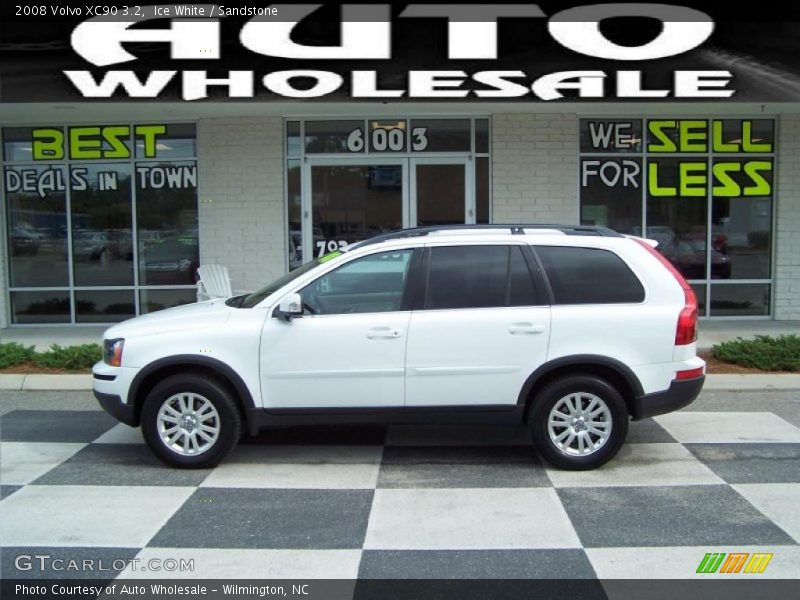 Ice White / Sandstone 2008 Volvo XC90 3.2