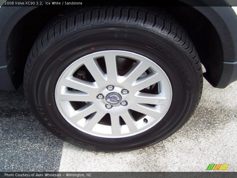 Ice White / Sandstone 2008 Volvo XC90 3.2