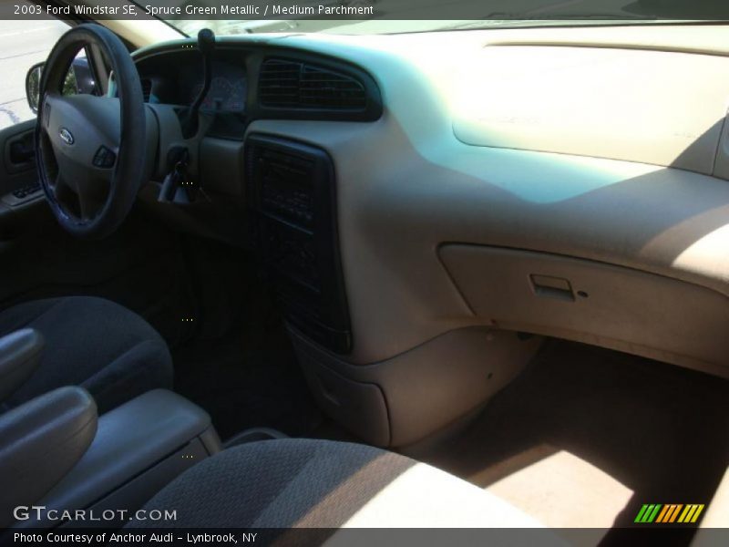 Spruce Green Metallic / Medium Parchment 2003 Ford Windstar SE