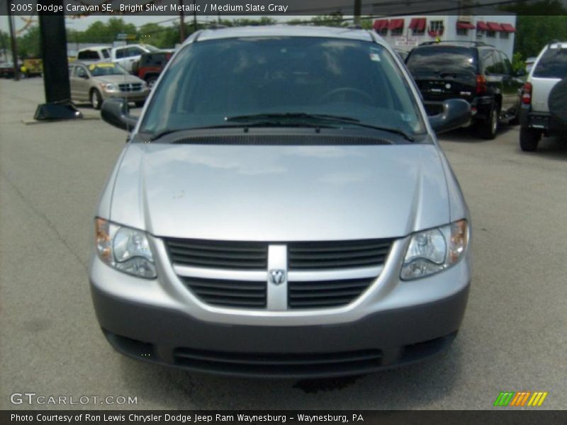 Bright Silver Metallic / Medium Slate Gray 2005 Dodge Caravan SE