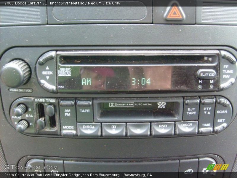 Bright Silver Metallic / Medium Slate Gray 2005 Dodge Caravan SE