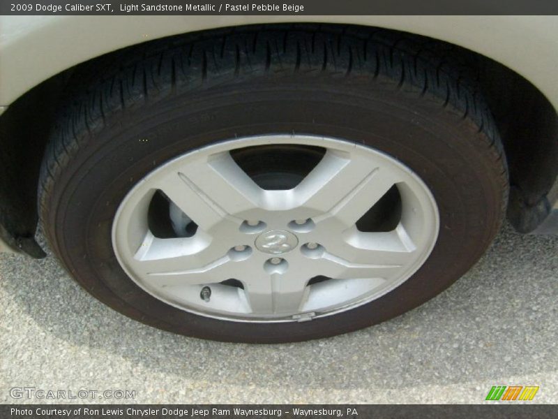 Light Sandstone Metallic / Pastel Pebble Beige 2009 Dodge Caliber SXT