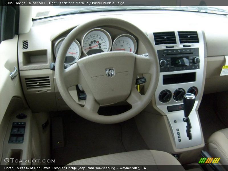 Light Sandstone Metallic / Pastel Pebble Beige 2009 Dodge Caliber SXT