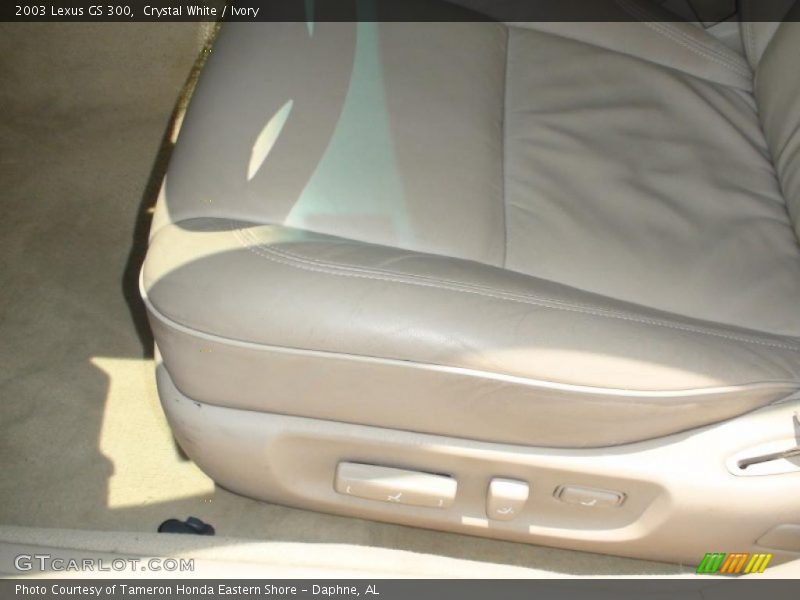 Crystal White / Ivory 2003 Lexus GS 300